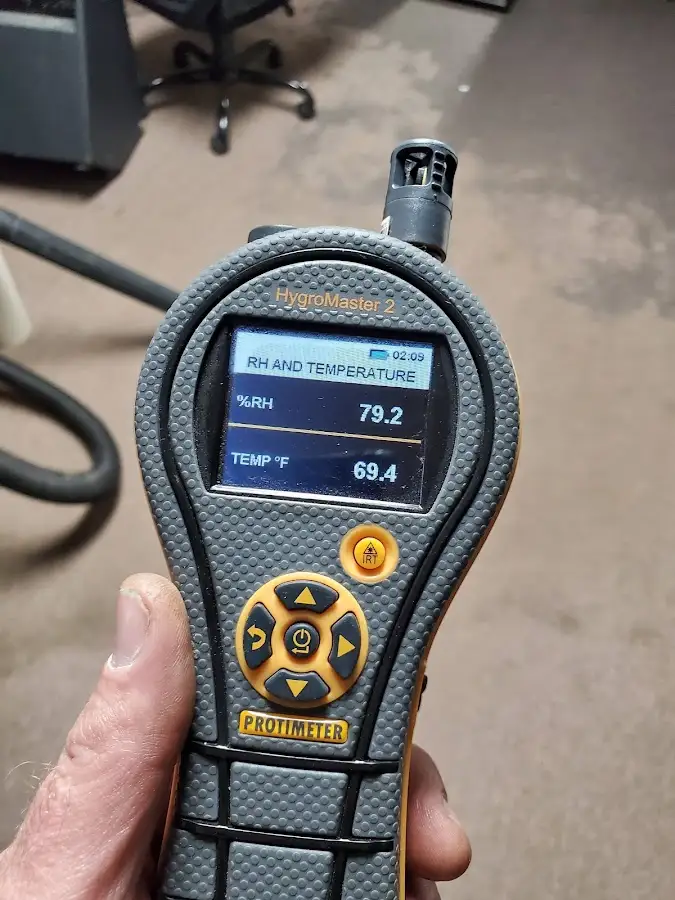 Moisture meter humidity assessment for Fire & Smoke Damage Restoration in Carlyss